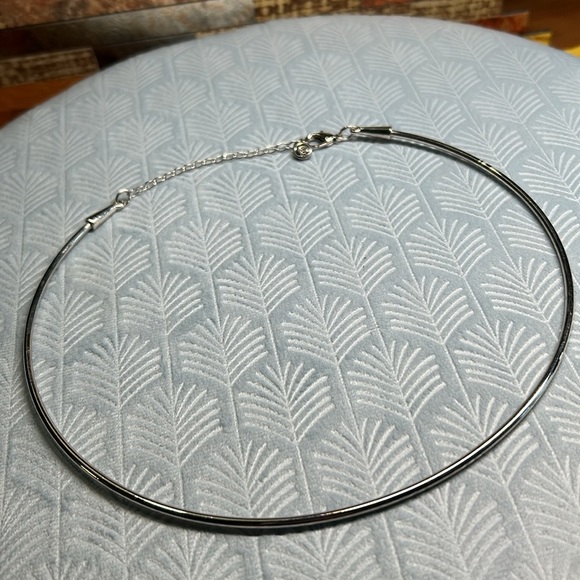 Solid circle silver necklace 1946 tag - Picture 2 of 11